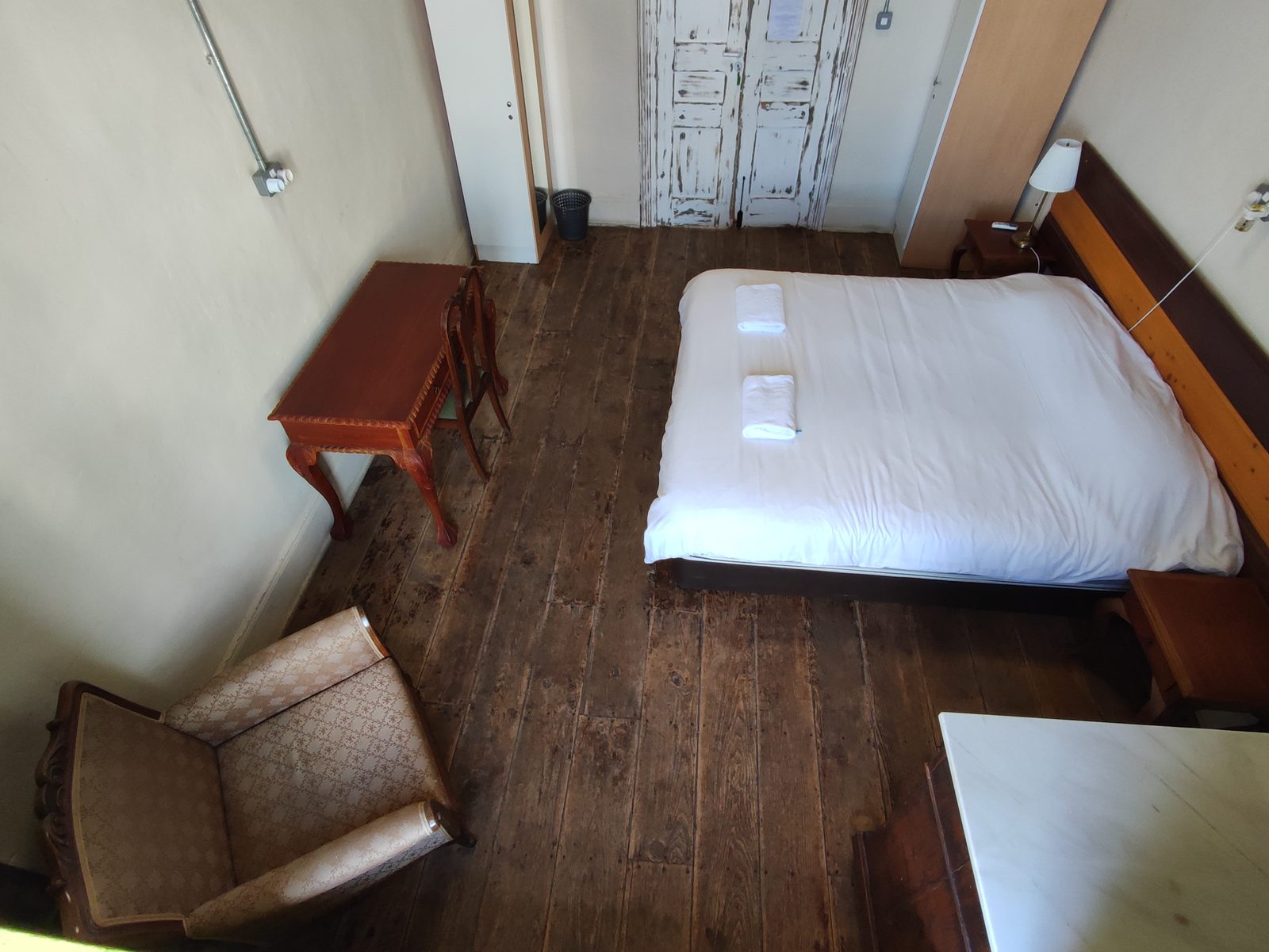 L'Empereur private room with double bed